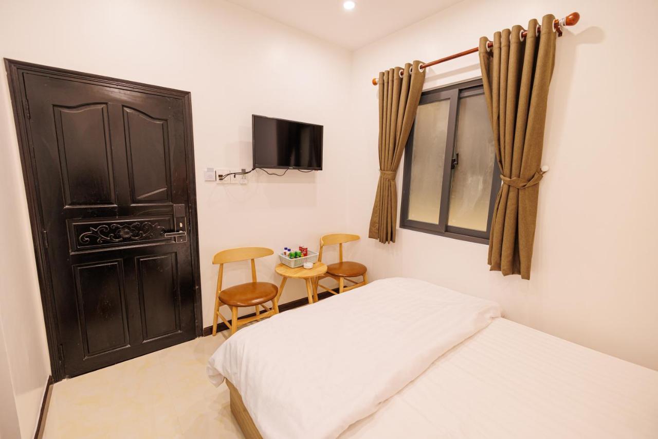 Happy Hotel Bac Lieu Екстер'єр фото